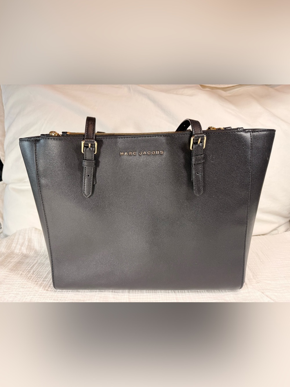 Marc Jacobs The Commuter Tote Handbag- Black